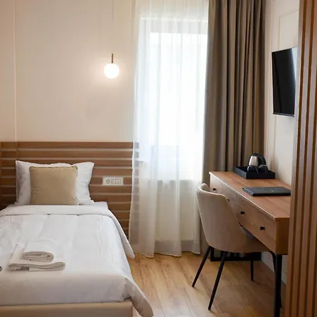 Volotel 4*